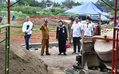 Pembangunan Islamic Center Batang Tahap II Melebihi Target 0,8 Persen