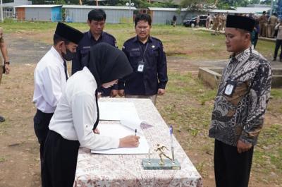 KPU Batang Lantik 744 Anggota PPS di 248 Desa