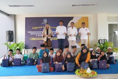 Direksi Grand Batang City Ajak Puluhan Anak-Anak Panti Asuhan Gelar Istighosah dan Doa Bersama
