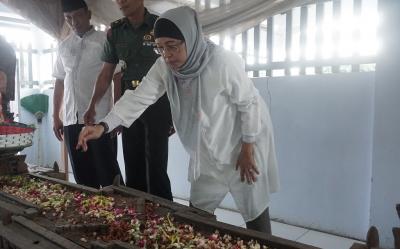 Makam Astana Pasekaran Tak Pernah Sepi dari Peziarah