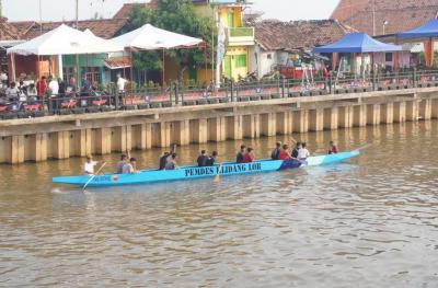 Arena Lomban Perahu Naga di Batang Siap Digunakan