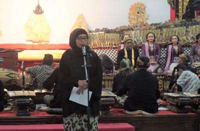 HUT Ke-57, Pemkab Batang Gelar Pagelaran Wayang Kulit