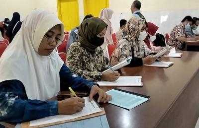 Ratusan Bacaleg DPRD Batang Jalani Tes Kesehatan