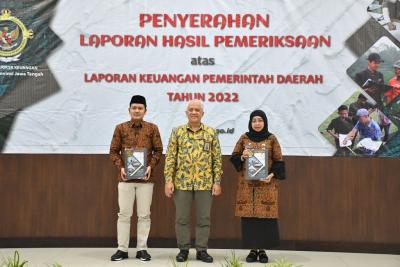 Pj Bupati Batang Raih Predikat Opini WTP 7 Kali Berturut-turut