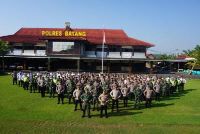 Hadapi Pemilu, TNI/Polri Tingkatkan Soliditas