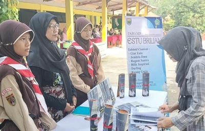 Estu Brilian, Wadah Pelajar Ekspresikan Karya Literasi