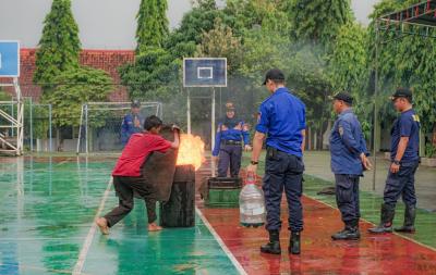 Ratusan Pelajar Dibekali Pengetahuan Penanganan Kebakaran
