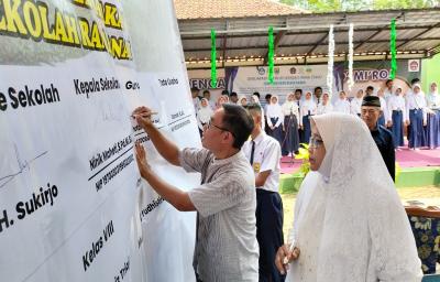 Butuh Komitmen Kuat, untuk Wujudkan Sekolah Ramah Anak