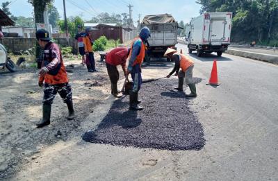 12 Titik Jalan Berlubang Jadi Fokus BBPJN