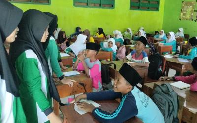 Termotivasi Jadi Hafiz, Siswa Baru Pilih MTs