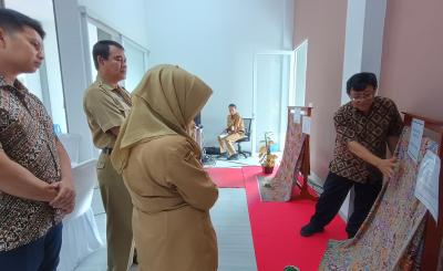 Rawan Punah, SMK Neswara Siapkan Pembatik Muda