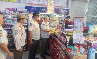 Satpol PP Rutin Awasi Jam Operasional Minimarket di Kabupaten Batang
