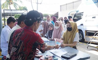 2.020 Buruh Pabrik Rokok dan Petani Tembakau Terima BLT DBHCHT