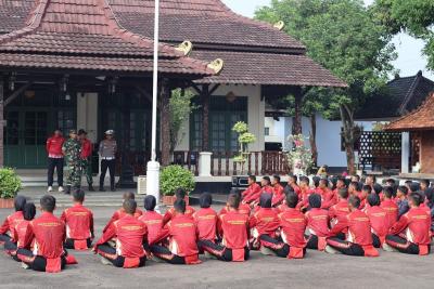 Kasdim Batang Motivasi Paskibraka, Demi Jalankan Tugas Maksimal