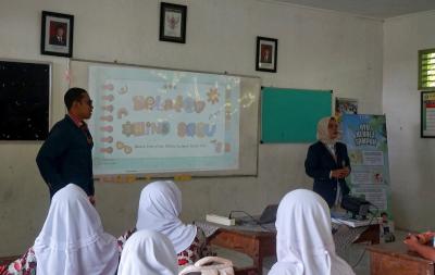 Mahasiswa KKN Undip Ajak Pelajar Belajar Menghemat Energi dan Mengelola Sampah