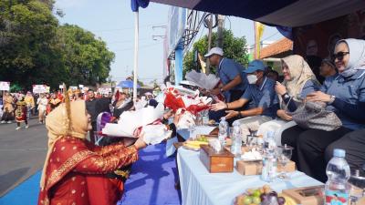 Tercatat 85 Peserta, Karnaval Kemerdekaan Batang Sangat Meriah