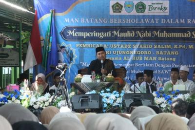 Rayakan Maulid, MAN Batang Upayakan Teladani Akhlak Rasulullah