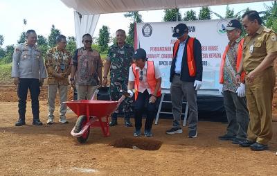 Edukasi Peternak, Undip Bangun Kandang Berbasis IoT