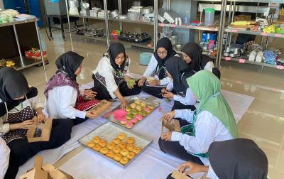 Buka Peluang Kerja dan Usaha Mandiri, Pemkab Batang Gelar Pelatihan DBHCHT Tahap III