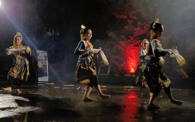 Gandeng Dewan, Terasvara Beri Seniman Batang Ruang Berekspresi