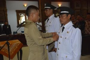 Bupati Lantik Dua Kepala Desa Antar Waktu