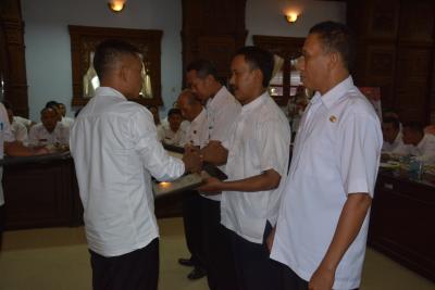 Gelar Pengawasan Daerah, Bupati Beri Penghargaan