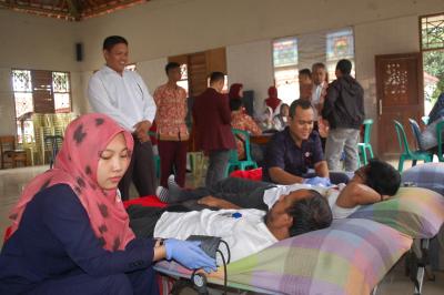 Rekor Muri dan Bhakti Sosial Ramaikan HUT PPNI Ke 43