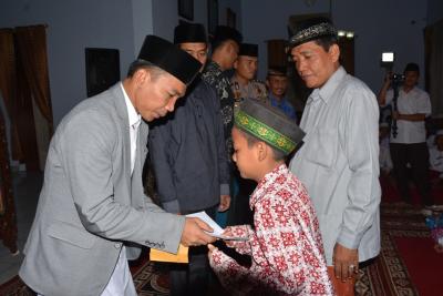 Bupati Batang Wihaji Santuni 1000 Yatim Piatu