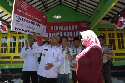 21346 KPM Terima  PKH