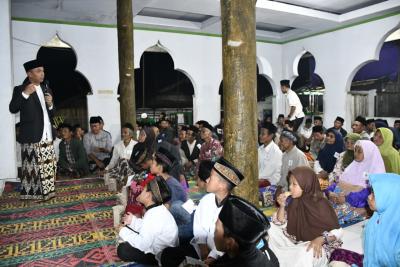 Tarling Kedua, Bupati Batang Gencarkan Pentingnya Sekolah 