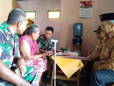 Penyerahan Dana Sosial Dari Pangdam IV/Diponegoro Bagi Keluarga Veteran