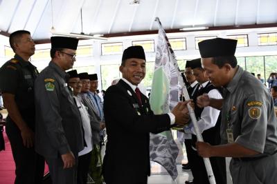 Calon Jamaah Haji Terima Bantuan Rp1,6 Miliar Dari Pemkab Batang 